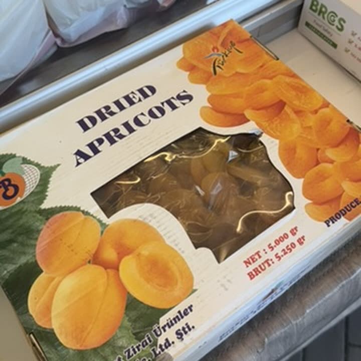 Gezwavelde abrikozen